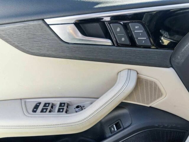 Белый Ауди А4, объемом двигателя 2 л и пробегом 14 тыс. км за 14500 $, фото 12 на Automoto.ua