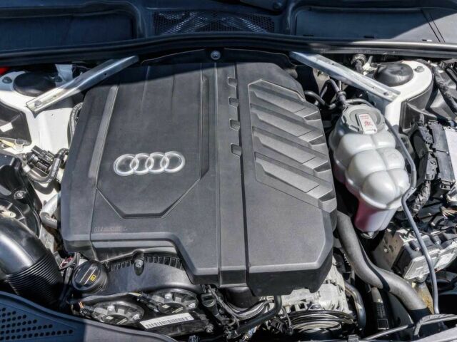 Белый Ауди А4, объемом двигателя 2 л и пробегом 14 тыс. км за 14500 $, фото 16 на Automoto.ua