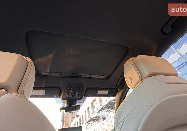 Белый Ауди А4, объемом двигателя 1.98 л и пробегом 15 тыс. км за 35500 $, фото 5 на Automoto.ua