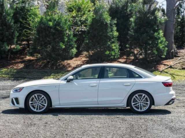 Белый Ауди А4, объемом двигателя 2 л и пробегом 10 тыс. км за 12000 $, фото 3 на Automoto.ua