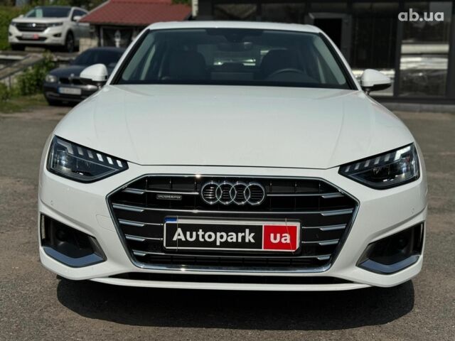 Білий Ауді А4, об'ємом двигуна 2 л та пробігом 11 тис. км за 37690 $, фото 1 на Automoto.ua