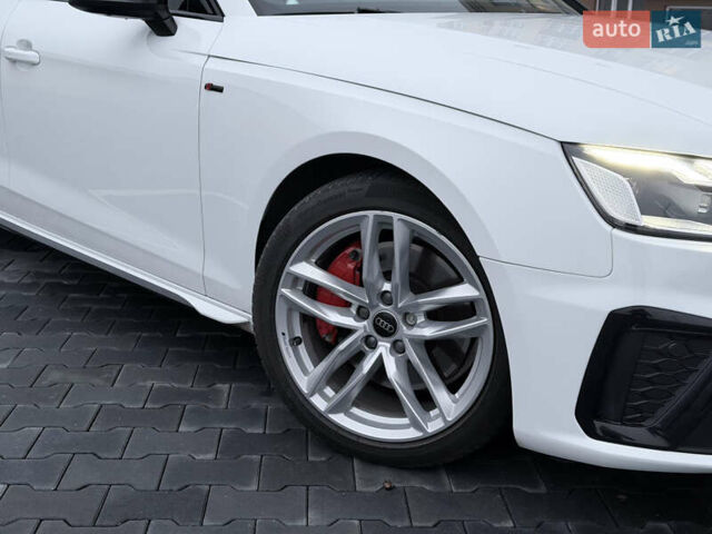 Білий Ауді А4, об'ємом двигуна 2 л та пробігом 65 тис. км за 35000 $, фото 3 на Automoto.ua