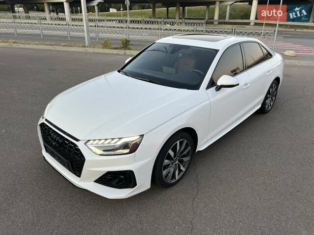 Белый Ауди А4, объемом двигателя 1.98 л и пробегом 34 тыс. км за 29900 $, фото 4 на Automoto.ua