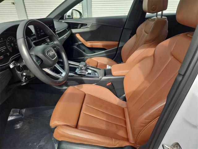 Белый Ауди А4, объемом двигателя 2 л и пробегом 20 тыс. км за 27900 $, фото 6 на Automoto.ua