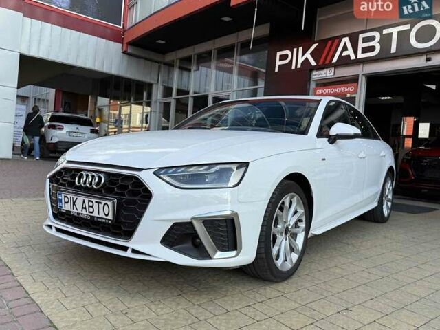 Белый Ауди А4, объемом двигателя 2 л и пробегом 47 тыс. км за 40900 $, фото 1 на Automoto.ua