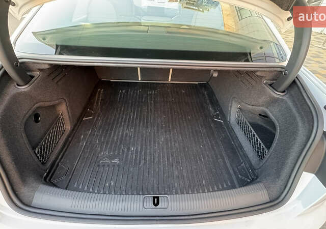 Белый Ауди А4, объемом двигателя 1.98 л и пробегом 15 тыс. км за 35500 $, фото 17 на Automoto.ua