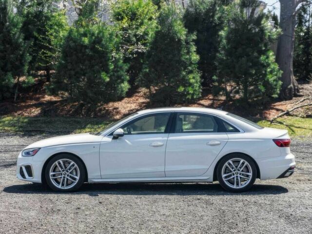 Белый Ауди А4, объемом двигателя 2 л и пробегом 14 тыс. км за 14500 $, фото 3 на Automoto.ua