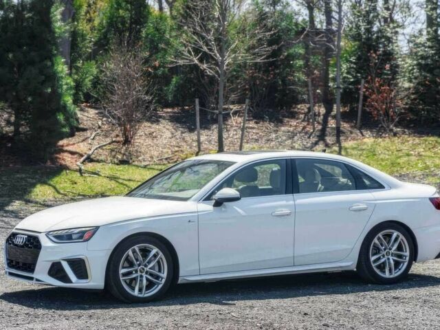 Белый Ауди А4, объемом двигателя 2 л и пробегом 10 тыс. км за 12000 $, фото 2 на Automoto.ua