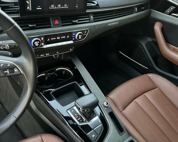 Белый Ауди А4, объемом двигателя 1.98 л и пробегом 34 тыс. км за 29900 $, фото 24 на Automoto.ua