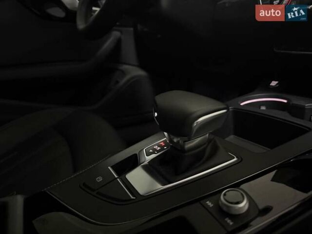 Белый Ауди А4, объемом двигателя 2 л и пробегом 18 тыс. км за 35500 $, фото 16 на Automoto.ua