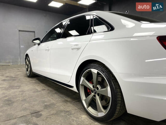 Белый Ауди А4, объемом двигателя 1.98 л и пробегом 16 тыс. км за 37900 $, фото 19 на Automoto.ua