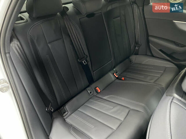 Белый Ауди А4, объемом двигателя 1.98 л и пробегом 16 тыс. км за 37900 $, фото 41 на Automoto.ua