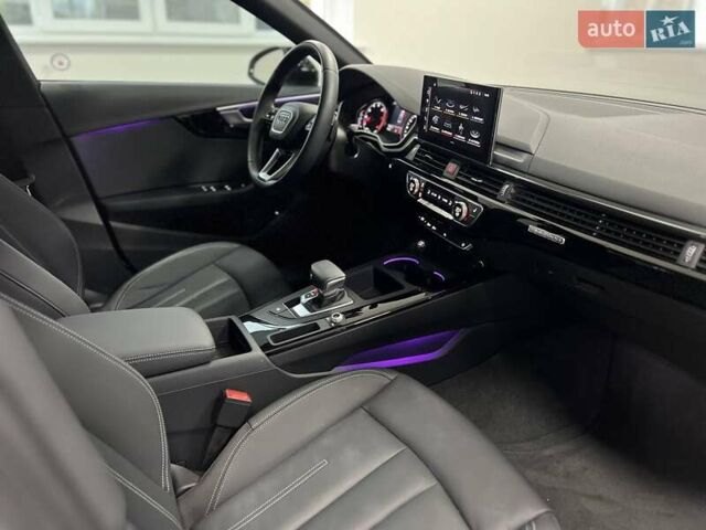 Белый Ауди А4, объемом двигателя 2 л и пробегом 18 тыс. км за 35500 $, фото 23 на Automoto.ua