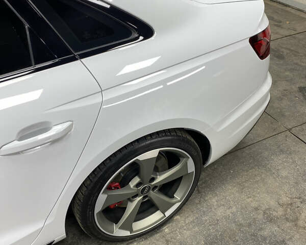 Белый Ауди А4, объемом двигателя 1.98 л и пробегом 16 тыс. км за 37900 $, фото 18 на Automoto.ua