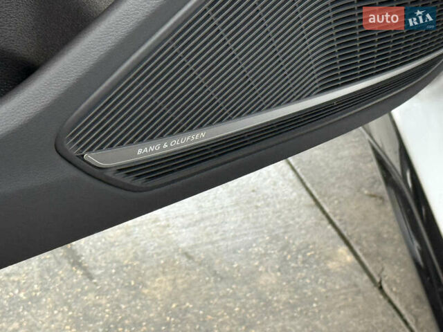 Белый Ауди А4, объемом двигателя 1.98 л и пробегом 16 тыс. км за 37900 $, фото 48 на Automoto.ua