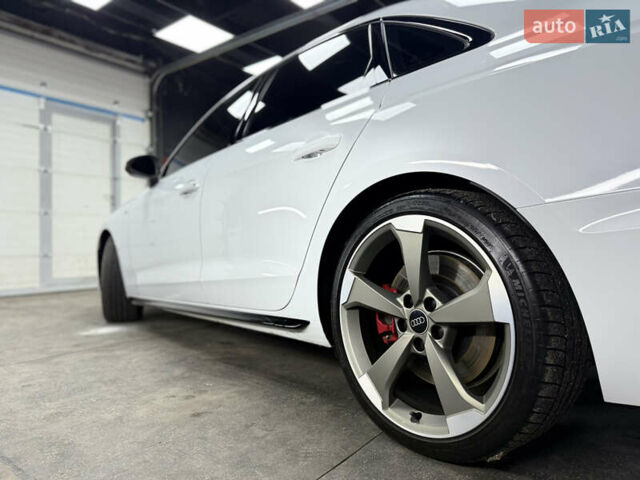 Белый Ауди А4, объемом двигателя 1.98 л и пробегом 16 тыс. км за 37900 $, фото 63 на Automoto.ua