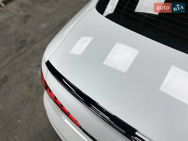 Белый Ауди А4, объемом двигателя 1.98 л и пробегом 16 тыс. км за 37900 $, фото 28 на Automoto.ua