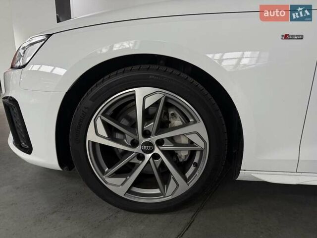Белый Ауди А4, объемом двигателя 2 л и пробегом 18 тыс. км за 35500 $, фото 26 на Automoto.ua