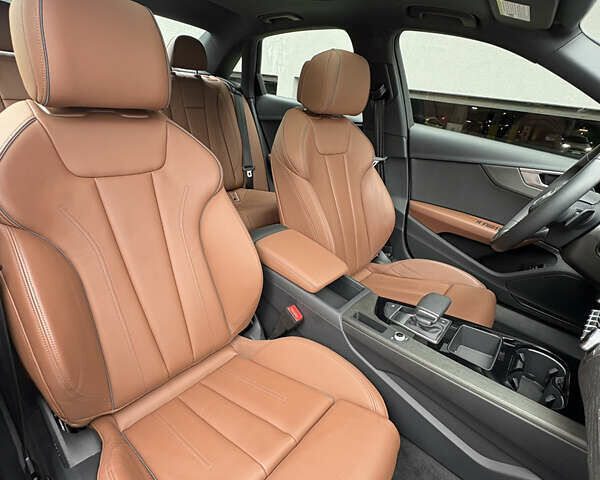 Белый Ауди А4, объемом двигателя 1.98 л и пробегом 9 тыс. км за 36500 $, фото 13 на Automoto.ua