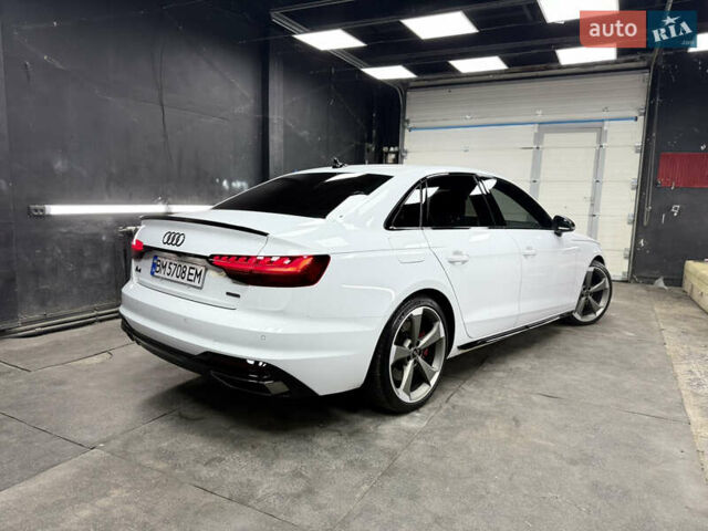 Белый Ауди А4, объемом двигателя 1.98 л и пробегом 16 тыс. км за 37900 $, фото 56 на Automoto.ua