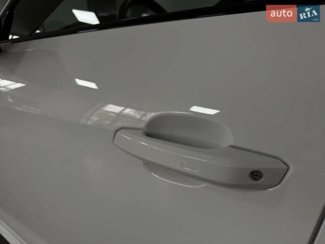 Белый Ауди А4, объемом двигателя 2 л и пробегом 18 тыс. км за 35500 $, фото 24 на Automoto.ua