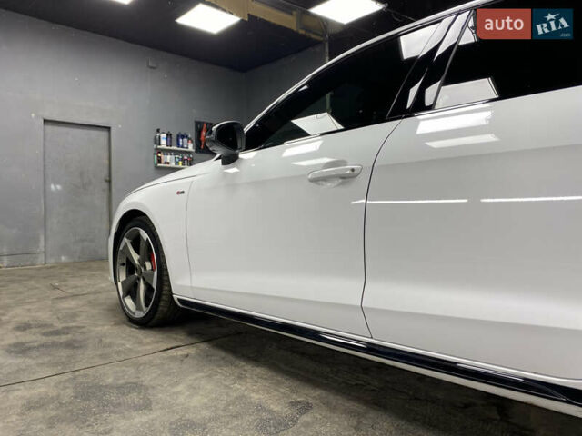 Белый Ауди А4, объемом двигателя 1.98 л и пробегом 16 тыс. км за 37900 $, фото 17 на Automoto.ua