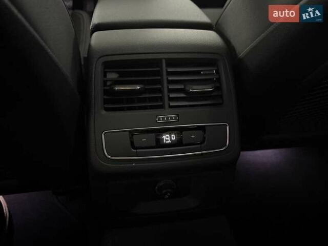 Белый Ауди А4, объемом двигателя 2 л и пробегом 18 тыс. км за 35500 $, фото 17 на Automoto.ua