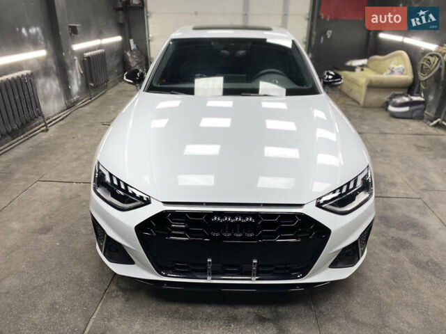 Белый Ауди А4, объемом двигателя 1.98 л и пробегом 16 тыс. км за 37900 $, фото 7 на Automoto.ua