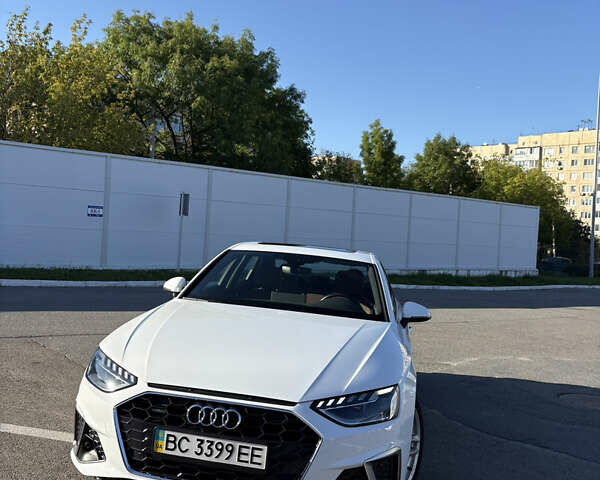 Белый Ауди А4, объемом двигателя 1.98 л и пробегом 9 тыс. км за 36500 $, фото 6 на Automoto.ua