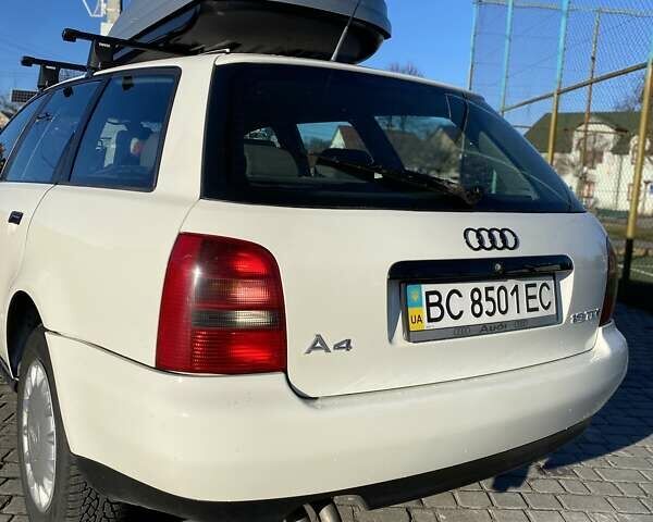Белый Ауди А4, объемом двигателя 1.9 л и пробегом 600 тыс. км за 4499 $, фото 32 на Automoto.ua