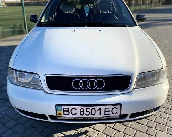 Белый Ауди А4, объемом двигателя 1.9 л и пробегом 600 тыс. км за 4499 $, фото 22 на Automoto.ua