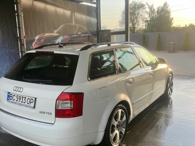 Білий Ауді А4, об'ємом двигуна 2.5 л та пробігом 482 тис. км за 3865 $, фото 5 на Automoto.ua