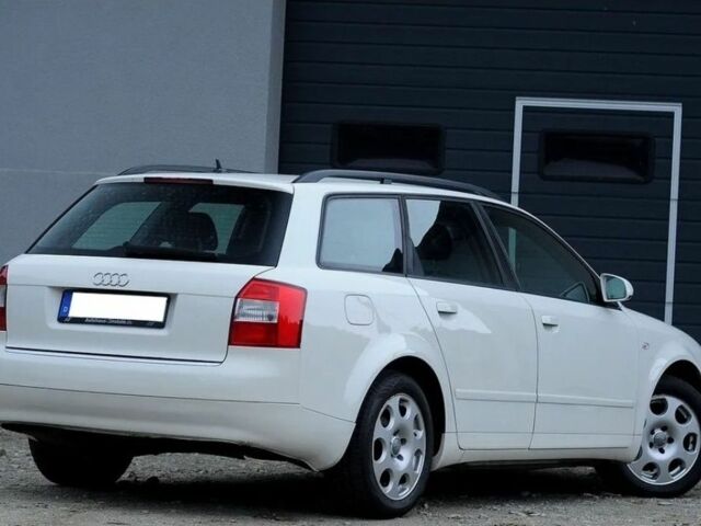 Белый Ауди А4, объемом двигателя 1.9 л и пробегом 228 тыс. км за 1850 $, фото 2 на Automoto.ua