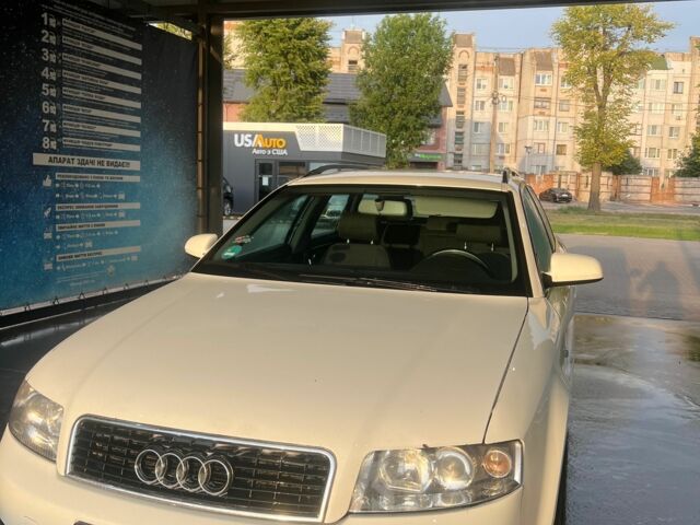 Білий Ауді А4, об'ємом двигуна 2.5 л та пробігом 482 тис. км за 3865 $, фото 1 на Automoto.ua
