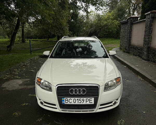 Белый Ауди А4, объемом двигателя 1.6 л и пробегом 216 тыс. км за 6200 $, фото 1 на Automoto.ua
