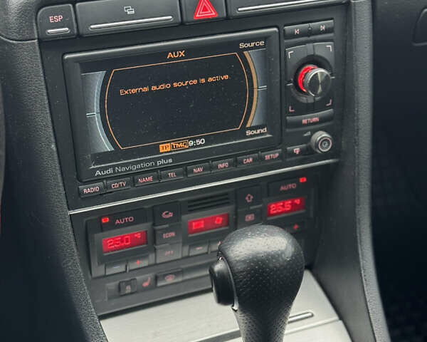 Белый Ауди А4, объемом двигателя 2.7 л и пробегом 360 тыс. км за 6100 $, фото 16 на Automoto.ua