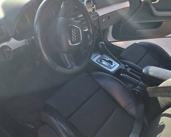 Белый Ауди А4, объемом двигателя 2 л и пробегом 245 тыс. км за 8200 $, фото 4 на Automoto.ua