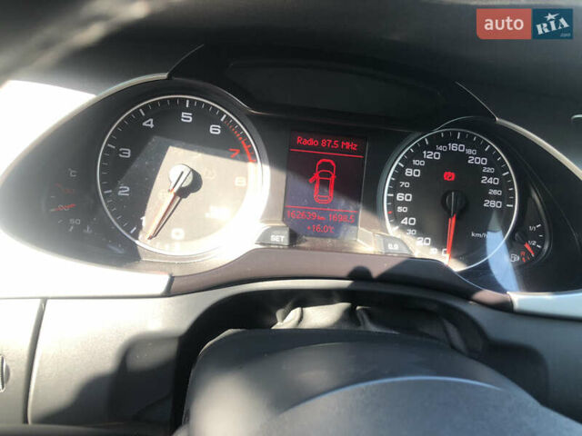 Білий Ауді А4, об'ємом двигуна 1.8 л та пробігом 162 тис. км за 8900 $, фото 8 на Automoto.ua