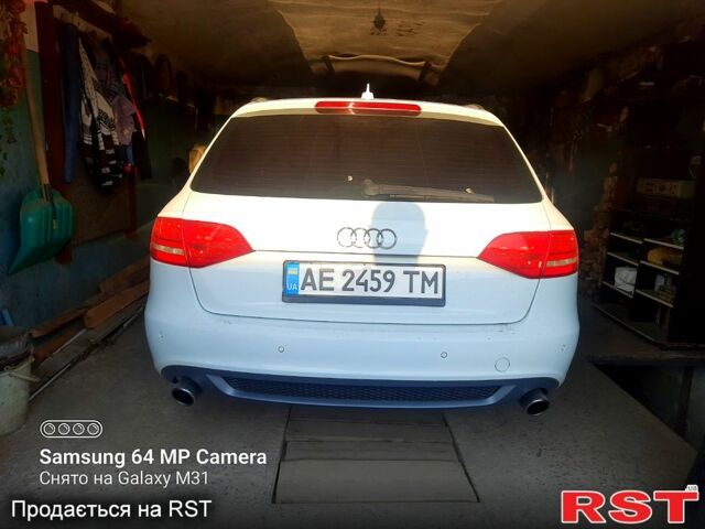 Білий Ауді А4, об'ємом двигуна 2 л та пробігом 237 тис. км за 9300 $, фото 7 на Automoto.ua