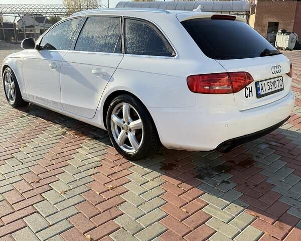 Білий Ауді А4, об'ємом двигуна 2 л та пробігом 258 тис. км за 9800 $, фото 3 на Automoto.ua