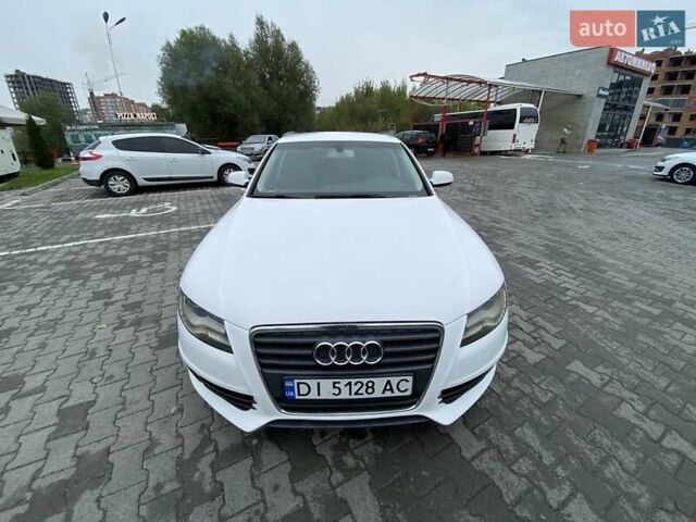 Ауди А4 2009 в Хмельницком на Automoto.ua Белый Ауди А4, объемом двигателя 1.8 л и пробегом 389 тыс. км за 8799 $, фото 2 на Automoto.ua