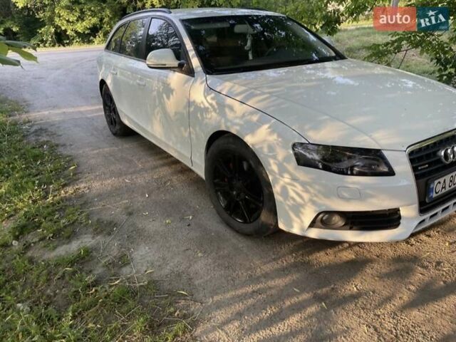 Білий Ауді А4, об'ємом двигуна 2 л та пробігом 186 тис. км за 7500 $, фото 1 на Automoto.ua