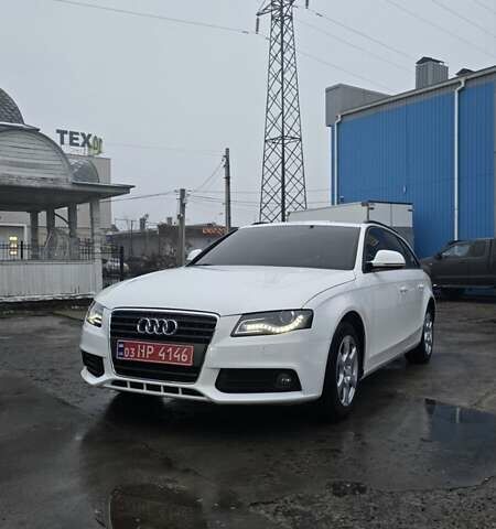 Білий Ауді А4, об'ємом двигуна 1.8 л та пробігом 230 тис. км за 8800 $, фото 1 на Automoto.ua