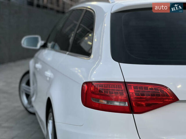 Белый Ауди А4, объемом двигателя 1.8 л и пробегом 227 тыс. км за 9300 $, фото 7 на Automoto.ua