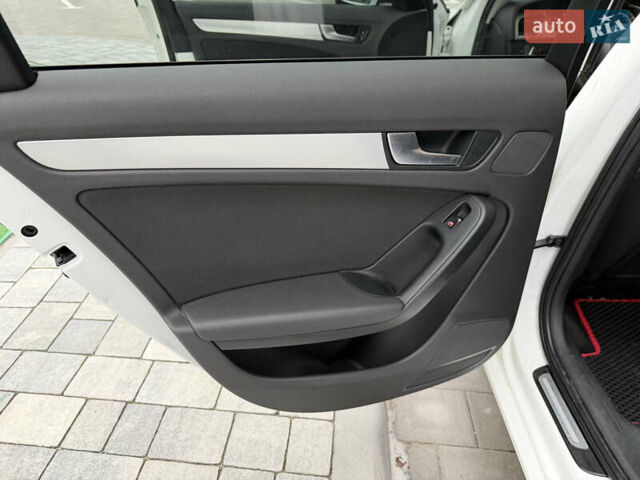 Белый Ауди А4, объемом двигателя 2.7 л и пробегом 294 тыс. км за 8950 $, фото 21 на Automoto.ua