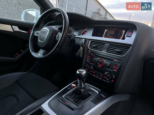 Белый Ауди А4, объемом двигателя 1.8 л и пробегом 227 тыс. км за 9300 $, фото 30 на Automoto.ua