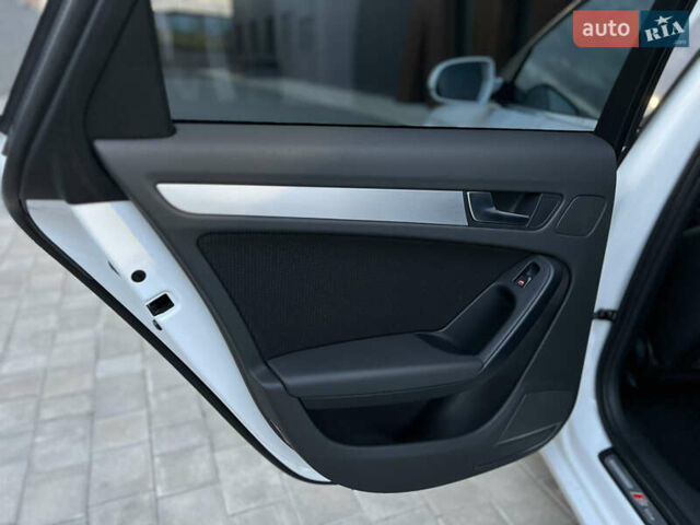 Белый Ауди А4, объемом двигателя 1.8 л и пробегом 227 тыс. км за 9300 $, фото 28 на Automoto.ua