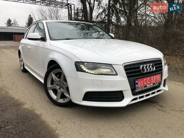 Белый Ауди А4, объемом двигателя 2 л и пробегом 210 тыс. км за 9500 $, фото 3 на Automoto.ua