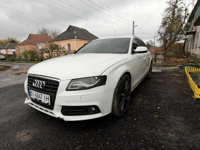 Белый Ауди А4, объемом двигателя 2 л и пробегом 261 тыс. км за 11300 $, фото 1 на Automoto.ua