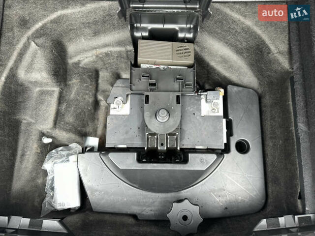 Ауді А4 2011 у Чернівцях на Automoto.ua Білий Ауді А4, об'ємом двигуна 2.01 л та пробігом 399 тис. км за 11000 $, фото 54 на Automoto.ua